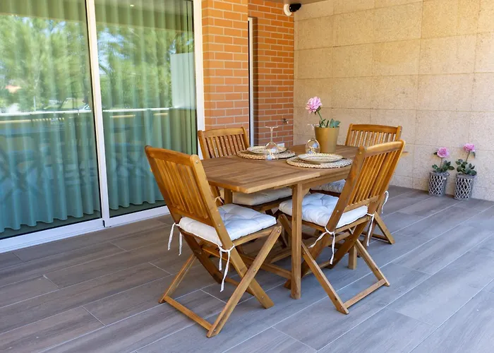 Дом отдыха Aurora Do Furadouro L